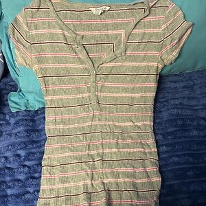 Aeropostale Gray and Pink Striped Short Sleeve Tee